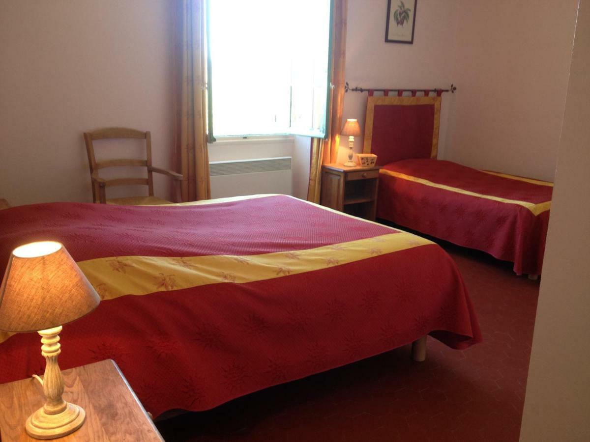 Mas La Cigaliere Bed and Breakfast Venasque Eksteriør billede